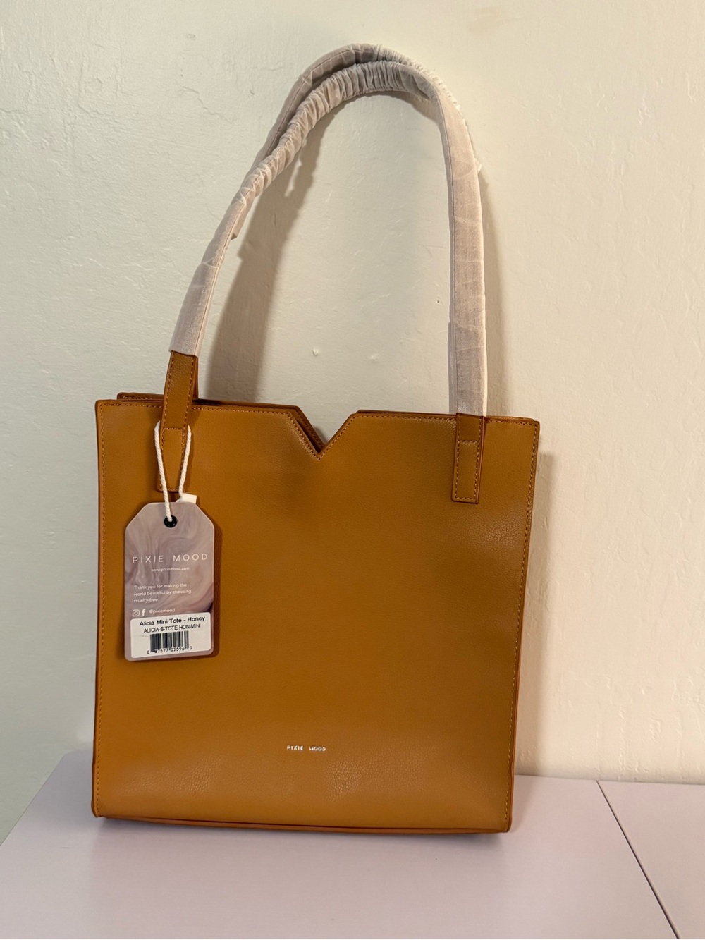 NWT Pixie Mood Alicia Tote in Honey| Vegan Leather Minimalist Tote